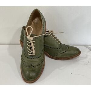 Frye Leather Oxford Maggie Perf Wingtip GUC Green